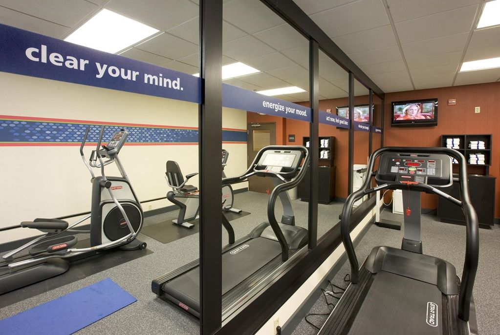 Hampton Inn Waldorf Facilities photo